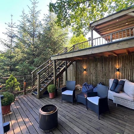 The Pines Treehouse At Treetops Hideouts 리치먼드 외부 사진